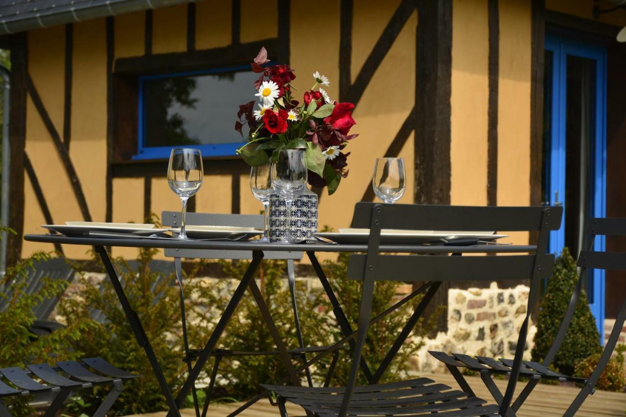 Gite "Cote Jardin" Vannecrocq Esterno foto